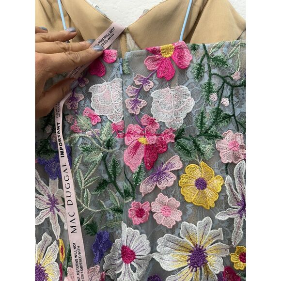 Mac Duggal Floral Embroidered Sleeveless Bustier Gown Size 10 - Picture 4 of 7